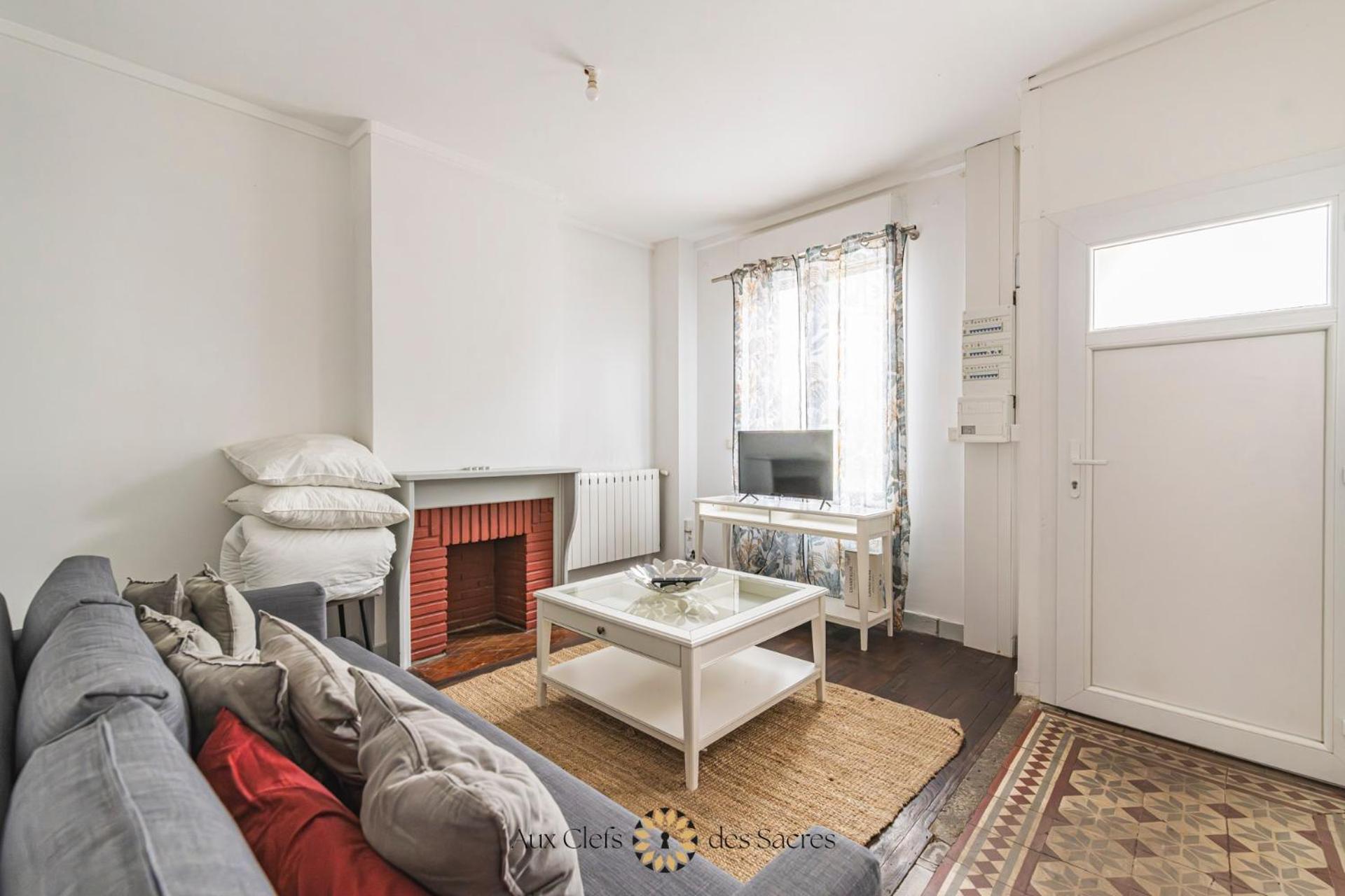 Maison De Ville Avec Cour Place Luton Reims Eksteriør bilde