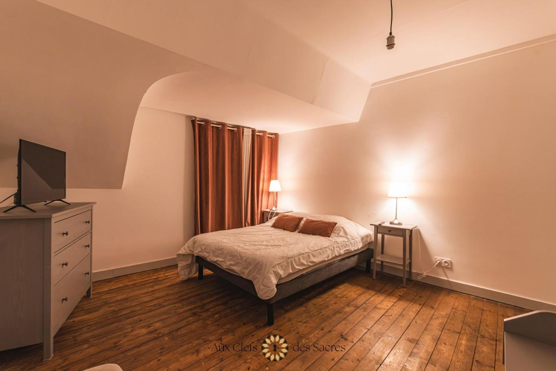 Maison De Ville Avec Cour Place Luton Reims Eksteriør bilde